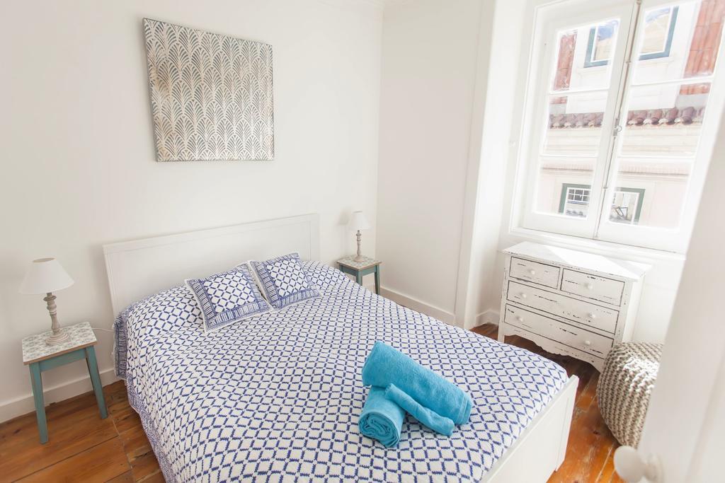 Lovelystay - Cosy Bairro Alto Duplex Lissabon Exterior foto