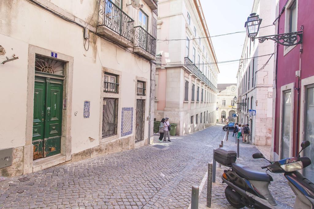 Lovelystay - Cosy Bairro Alto Duplex Lissabon Exterior foto